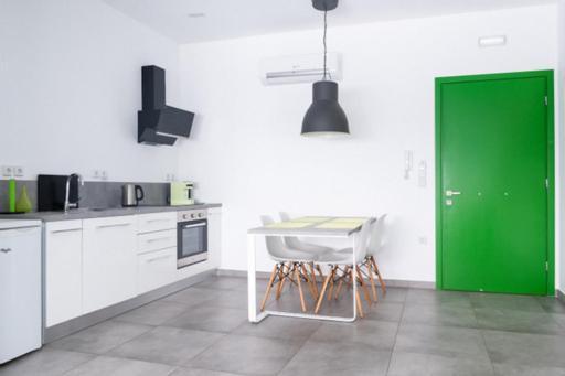 Hermes Apartments Athena Bagian luar foto